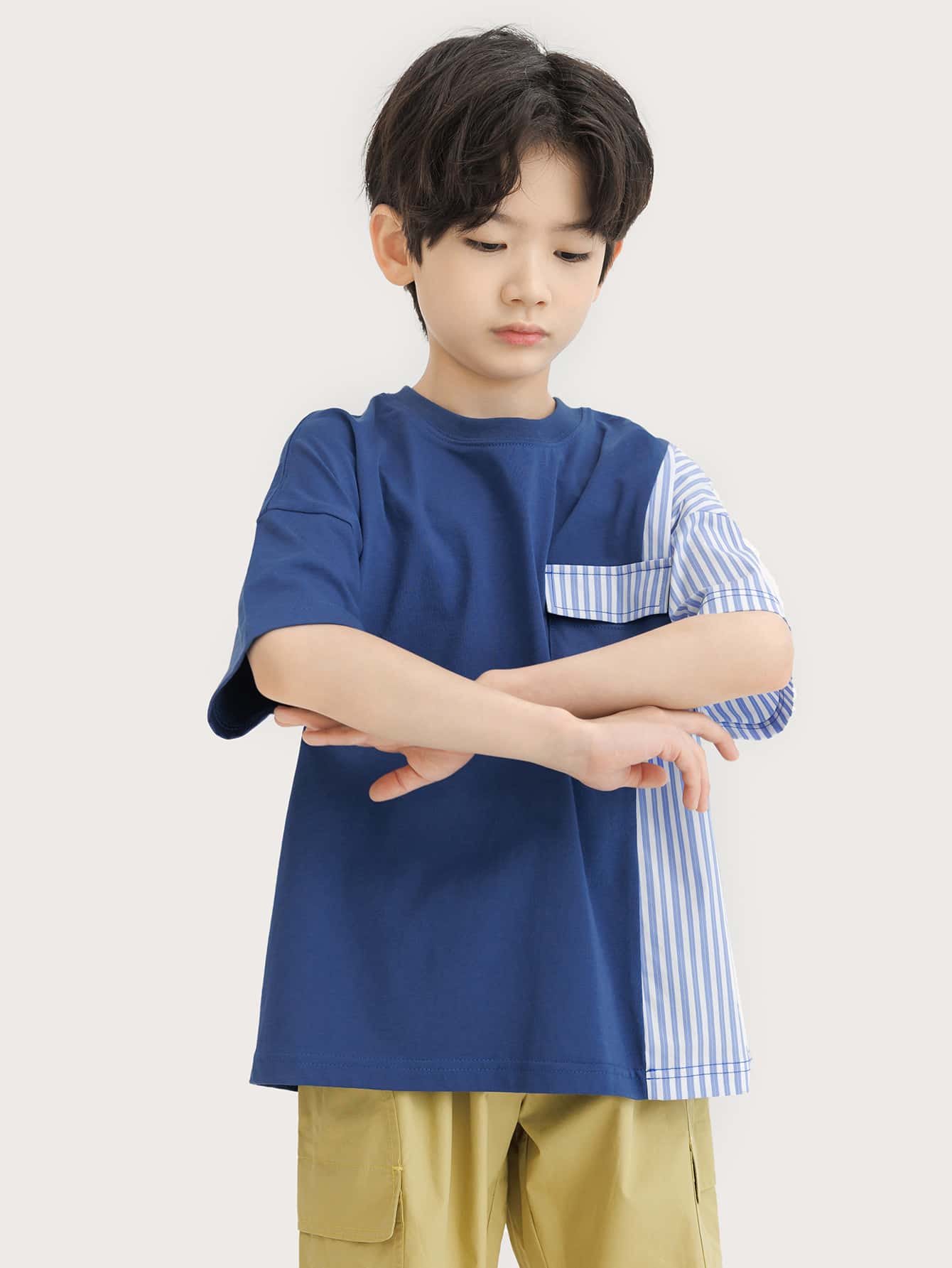 ボーイズストライプ柄パッチワークカラーブロックラウンドネック半袖Tシャツカジュアルサマートップス - ブルー - 見る 3