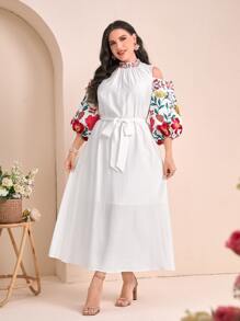Mulvari Plus Floral Print Cold Shoulder Belted Dress - White - View 4