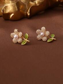 Faux Pearl Decor Flower Design Stud Earrings - Yellow Gold - View 2