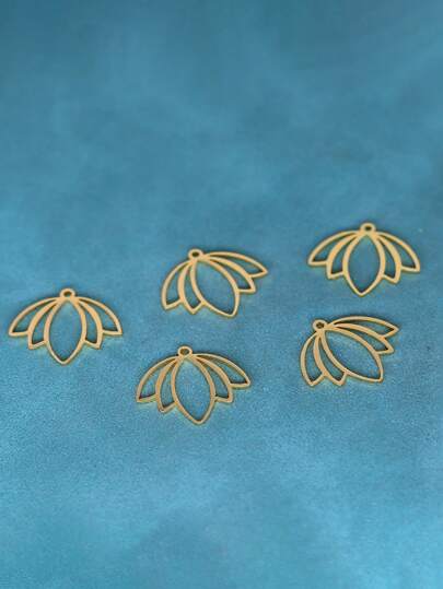 5 قطع Diy الفولاذ المقاوم للصدأ زهرة اللوتس سحر قلادة للنساء الإناث الجوف بسيط الحلو حزب