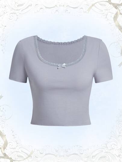 素色蕾絲拼接T恤