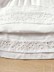 SHEIN 2 piezas Conjunto elegante y dulce de camiseta corta sin mangas calada y bordada y falda para niña joven, apropiado para viajes, vacaciones, regalos de fiesta, verano - Blanco - Ver 3