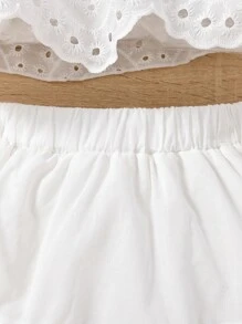 SHEIN 2 piezas Conjunto elegante y dulce de camiseta corta sin mangas calada y bordada y falda para niña joven, apropiado para viajes, vacaciones, regalos de fiesta, verano - Blanco - Ver 4