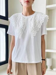 DAZY 对比色凸纹蕾丝个性领 T 恤，荷叶边 - 白色 - 查看 4