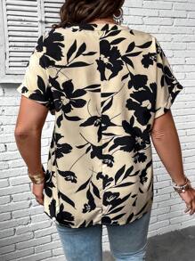 SHEIN Clasi Plus Floral Print Batwing Sleeve Blouse - Apricot - View 3