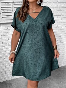 SHEIN LUNE 大碼斑點印花蝙蝠袖連衣裙 - 彩色 - 查看 2
