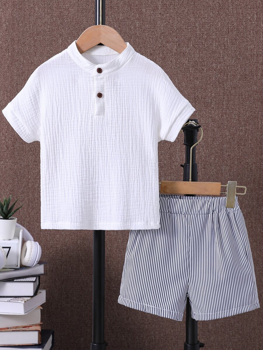 SHEIN Young Boy Half Button Batwing Sleeve Shirt & Vertical Striped Shorts - Multicolor - View 1