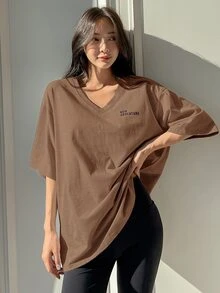 DAZY con estampado de letra Camiseta de hombros caídos & Leggings - Café integral - Ver 5