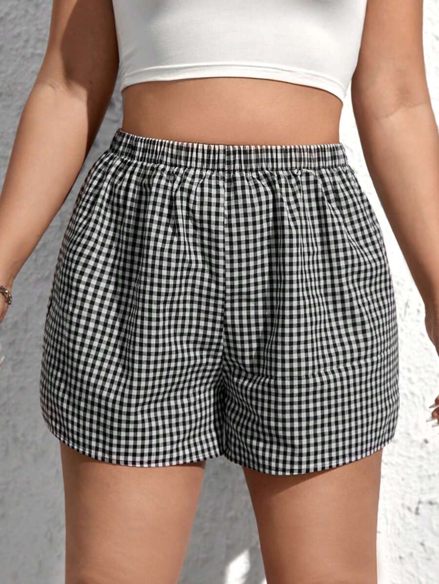 SHEIN EZwear Plus Gingham Print Elastic Waist Shorts - Black and White - View 1