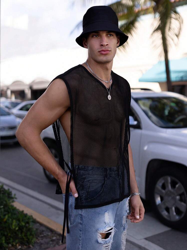Manfinity Fever City Camiseta de malla sin mangas con lado de corbata de color sólido para hombre, camisa de moda negra de malla transparente - Negro - Añade 1