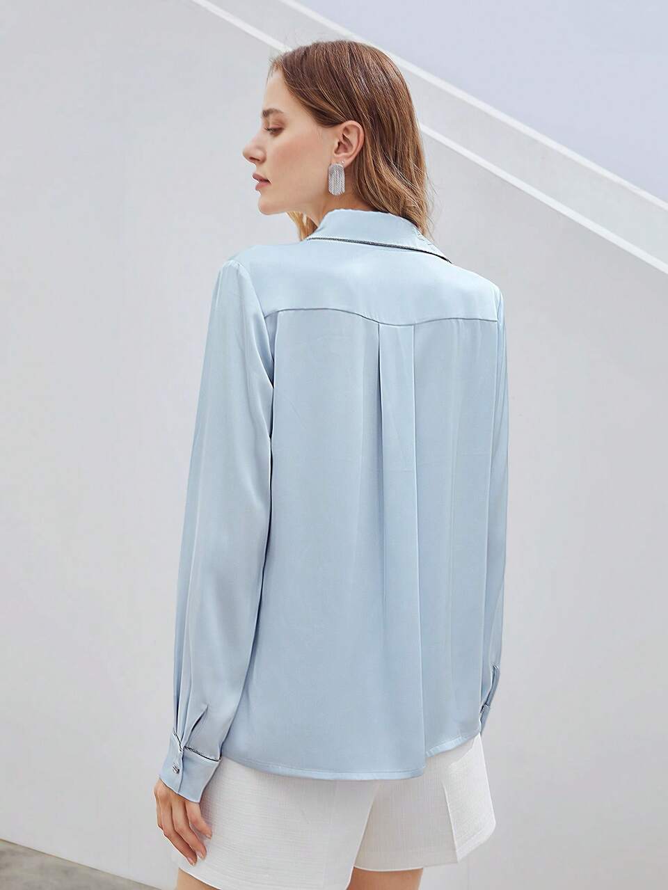 MOTF SHAWL CONTRAST SEAM BLOUSE