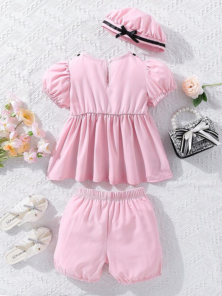 Toddler Girls Contrast Tape Puff Sleeve Peplum Top & Shorts & Hat