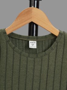SHEIN Chicos Camiseta unicolor tejido de canalé - Verde militar - Ver 4