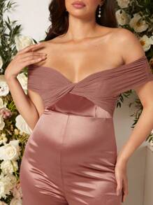 SHEIN 孕婦一字肩緞面連身褲