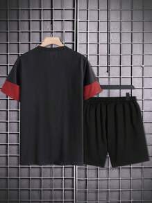 Manfinity Homme Men Letter Graphic Two Tone Tee & Drawstring Waist Shorts - Multicolor - View 2