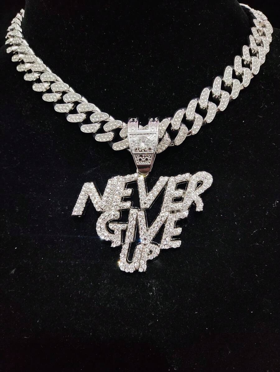 1入組奢華鋅合金水鑽字母墜飾項鍊適合男士日常裝飾,適用於首飾類禮品和派對 - 銀色 - 查看 1