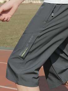 男士字母圖案斜口袋短褲 - 深灰色 - 查看 5