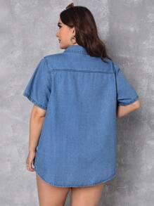 SHEIN Essnce Plus Flap Pocket Button Front Denim Shirt - Light Wash - View 2