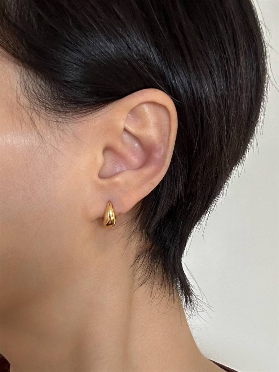 CHOSHILAR Minimalist Hoop Earrings
