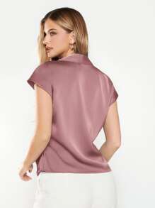 BizChic Chất rắn Surplice cổ Ngọc trai Viền ven Áo sơ mi Trang phục làm việc - Bụi hồng - Xem 2