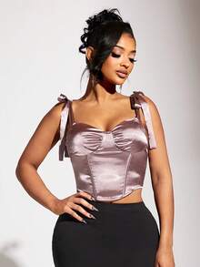 SHEIN SXY 肩上打結褶邊緊身上衣緞面寬背帶上衣