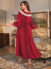 PalaceNights 对比色蕾丝荷叶边袖子分层下摆睡衣睡裙长裙 - 酒紅色 - 查看 2