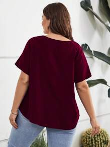 SHEIN LUNE Áo sơ mi Plus Size Cắt ra cườm đính Ngọc trai màu trơn Giải trí - Màu Đỏ Sâu - Xem 2