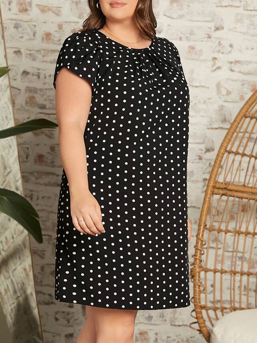 SHEIN LUNE 大碼波點圖案花瓣袖連衣裙 - 黑色 - 查看 1