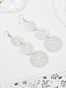 Bông tai thả tròn họa tiết bướm - trắng - Xem 3