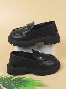 女孩鉚釘裝飾平底人造皮革時尚平底鞋