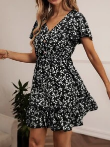 SHEIN LUNE Ditsy Floral Print Butterfly Sleeve Ruffle Hem Dress - Black and White - View 3