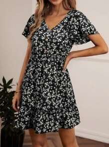 SHEIN LUNE Ditsy Floral Print Butterfly Sleeve Ruffle Hem Dress - Black and White - View 4