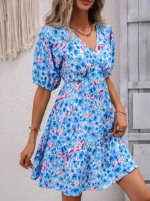 Breezaya Vestido con estampado floral de manga raglán bajo con fruncido - Azul y blanco - Ver 6