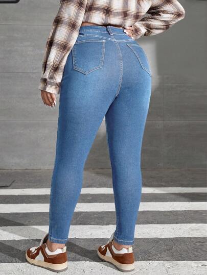 Jeans ajustados con lavado