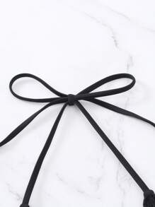 Top bikini a triangolo con volant halter