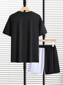 Manfinity Homme 男士雙色字母圖案T恤和腰部抽繩短褲 - 黑與白 - 查看 2