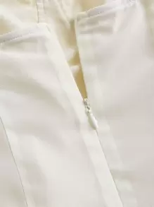 SHEIN MOD 素色褶邊胸部褶皺吊帶洋裝 - 米色 - 查看 3