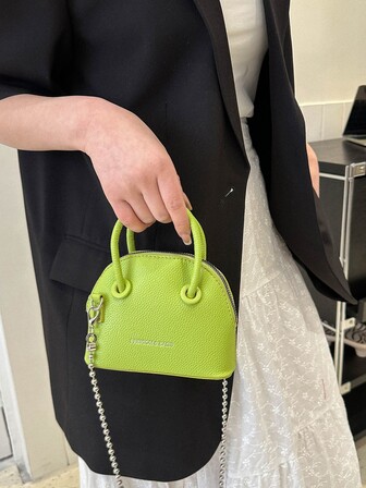 Bolso domo mini de litchi en relieve con estampado de letra