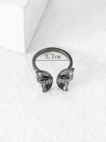 1 pieza Anillo hueco de mariposa con incrustaciones de cobre y diamantes de imitación - Negro - Ver 6