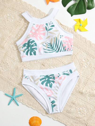 少女热带印花比基尼套装夏日海滩