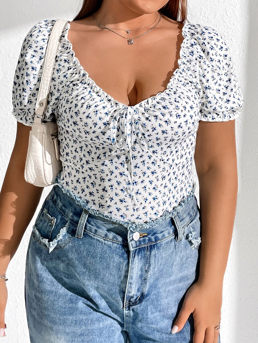 SHEIN EZwear Áo thun Plus size viền lá sen Thắt nút Gân đan Họa tiết hoa Giải trí - trắng - Xem 1