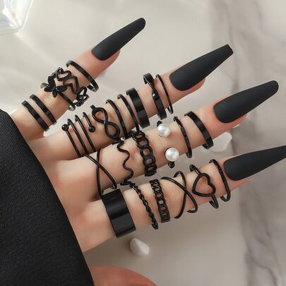 22件/套 镂空心形、蝴蝶、扭纹设计戒指套装