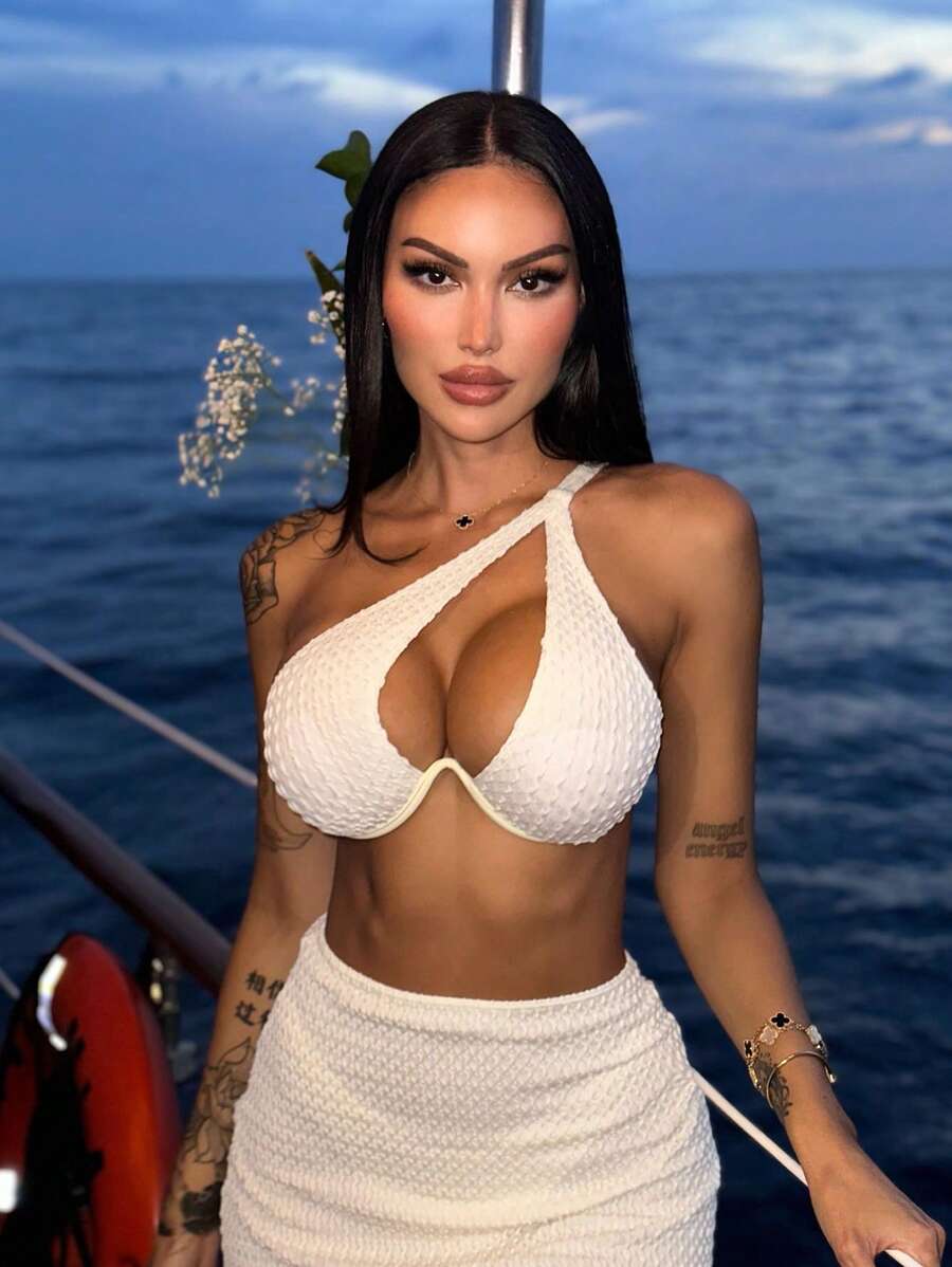 純色鋼圈夏日海灘比基尼套裝，附海灘裙 - 米色 - 查看 1