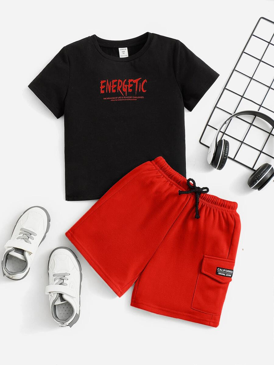 SHEIN 小男童標語圖案T恤和腰部抽繩短褲 - 紅色 - 查看 1