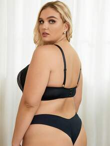 Plus Floral Lace Underwire Bra - Black and White - View 2