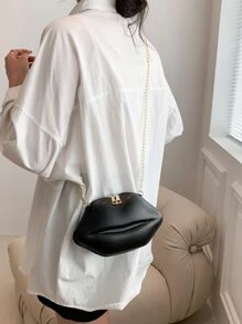 Lip Design Novelty Bag Black Chain Strap - Black - View 5