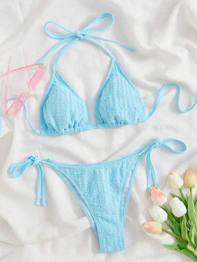 Conjunto de bikini con parte superior tipo halter y Bottom con lazos laterales para el verano