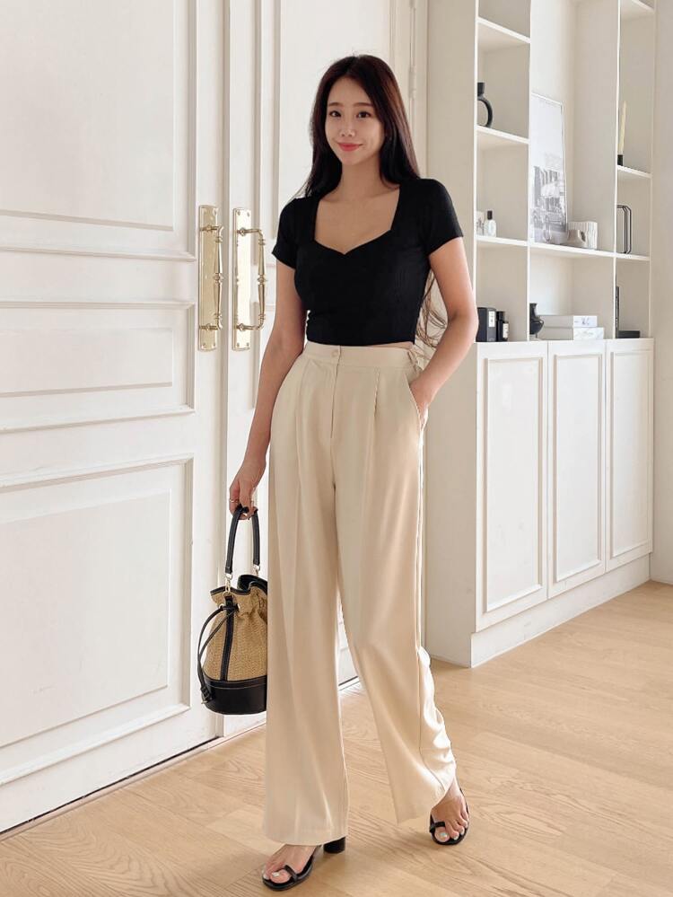 Sweetheart Neck Ribbed Knit Tee