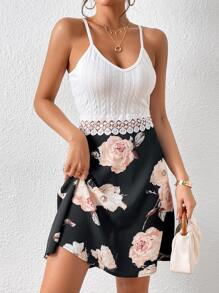 SHEIN Frenchy 印花拼接水溶蕾絲吊帶連衣裙 - 黑與白 - 查看 3