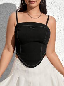 SHEIN EZwear Top de tirantes con diseño de parche de letra - Negro - Ver 1